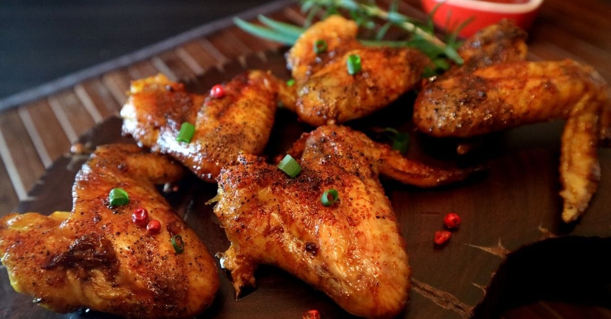 How Many Chicken Wings in a Pound? [Ultimate Guide]
