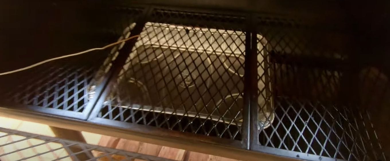 How to Use an Offset Smoker? (The Beginner's Guide)